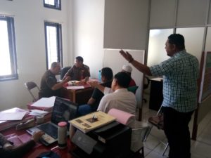 Penyidik BNNK Polman Limpahkan dua Tersangka narkoba ke Kejari Polman