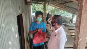 Bakti Sosial Ramadhan 1441 H, BNNK Polman Bagi-Bagi Sembako dan Masker
