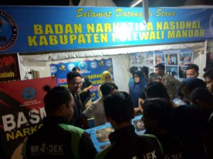 Stand Pameran BNN Kabupaten Polewali Mandar di Acara PIFAF terus di Kunjungi para Pengunjung