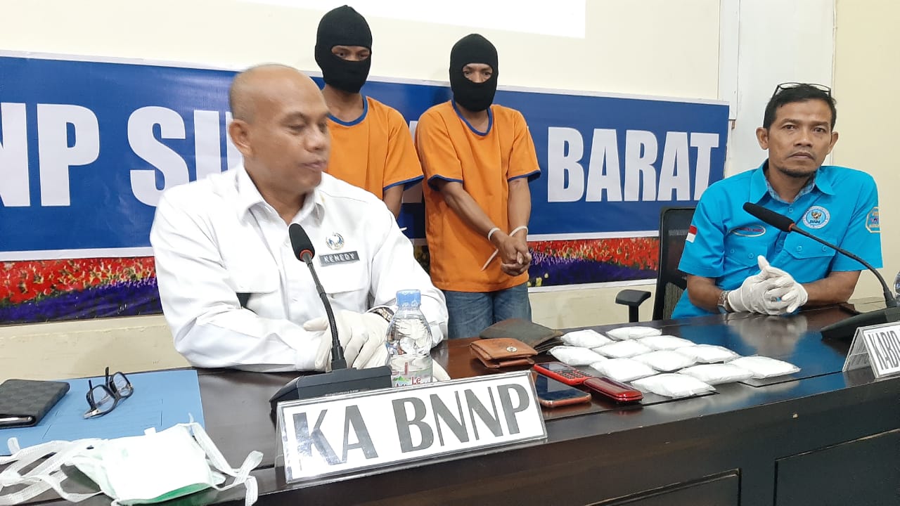 BNNP Sulbar dan BNNK Polman di Back Up Polsek Binuang Polres Polman Ungkap Sabu Seberat 550 Gram Asal Malaysia