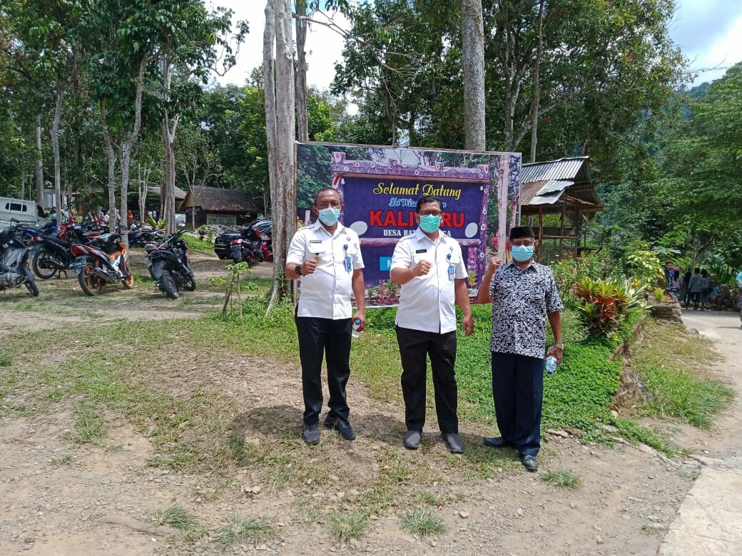 Kepala BNNP Sulbar Kunjungi Desa Battetangnga Kepala BNNP Sulbar Kunjungi Desa Battetangnga