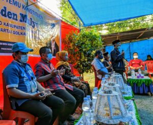 Reses Anggota DPRD Kab. Polman Gandeng BNN di Kel. Sulewatang Reses Anggota DPRD Kab. Polman Gandeng BNN di Kel. Sulewatang