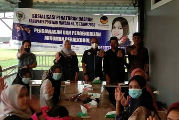 Kepala BNNK Polman Bawakan Materi Diacara Reses DPRD Polman.