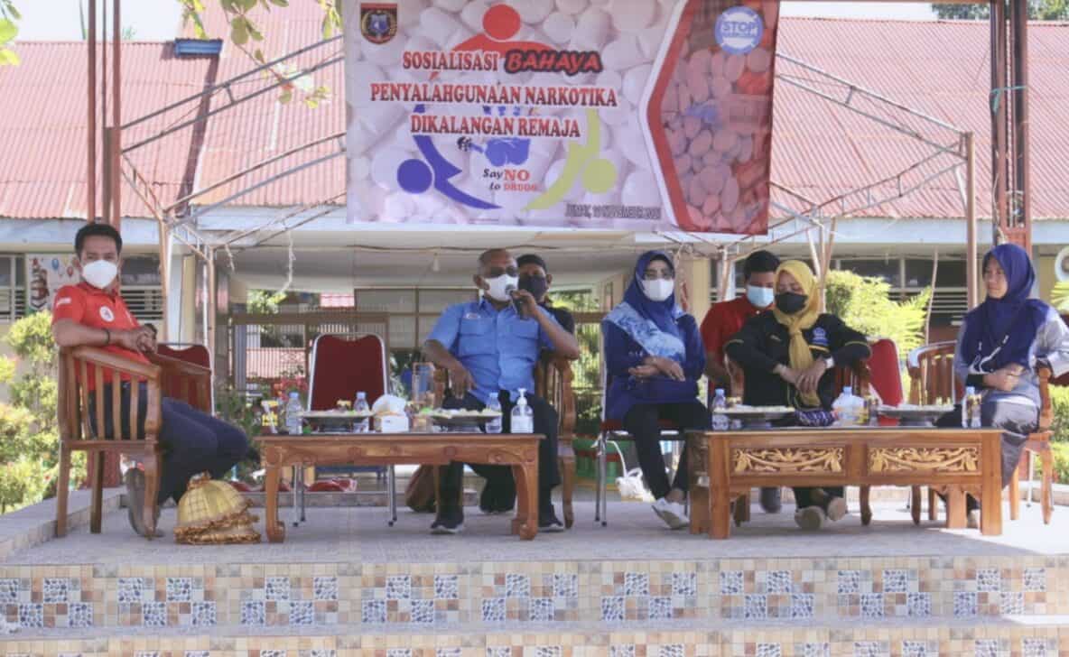 Balitbangren Polman Fasilitasi Sosialisasi Bahaya Narkoba di Kalangan Remaja Balitbangren Polman Fasilitasi Sosialisasi Bahaya Narkoba di Kalangan Remaja