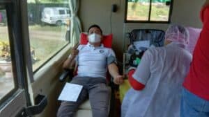 Dalam Rangka Menyongsong HUT BNN RI ke-20 Tahun, BNNK Polewali Mandar Laksanakan Giat Senam Sehat Bersama, Donor Darah, Penanaman Pohon, dan Penyerahan Gerobak Kopi dan Baca Bagi Klien Pasca Rehab/Mantan Pecandu Narkoba