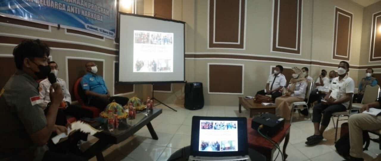 BNNK Polman Gelar Rakor Ketahanan Keluarga Anti Narkoba BNNK Polman Gelar Rakor Ketahanan Keluarga Anti Narkoba
