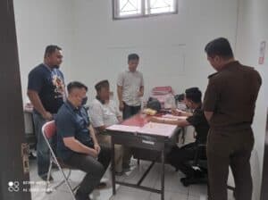Penyidik BNNK Polman Melimpahkan Berkas Perkara (Tahap 2) Terhadap Perkara Hasil Pengungkapan Kasus Narkoba. Penyidik BNNK Polman Melimpahkan Berkas Perkara (Tahap 2) Terhadap Perkara Hasil Pengungkapan Kasus Narkoba.