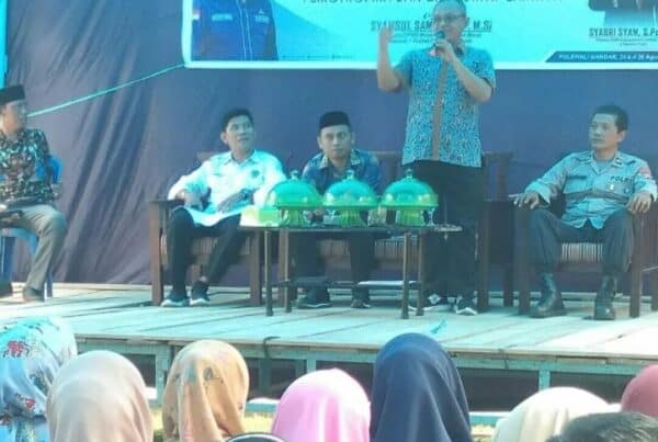 Kepala BNNK Polman melakukan Sosialisasi Perda No 3 Tahun 2016 Tentang Napsa Kepala BNNK Polman melakukan Sosialisasi Perda No 3 Tahun 2016 Tentang Napsa