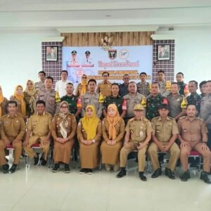 Kepala BNNK Polman memberikan materi pada giat Rapat Koordinasi Pencegahan, Pemberantasan, Penyalahgunaan Dan Peredaran Gelap Narkotika (P4GN)